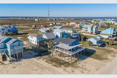 12903 Buccaneer Parkway, Freeport, TX 77541 - Photo 33