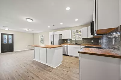 1007 Gazin Street, Houston, TX 77020 - Photo 7