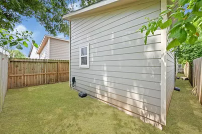4420 Elmwood Street, Houston, TX 77051 - Photo 29