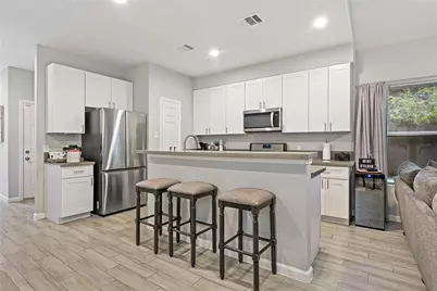 4420 Elmwood Street, Houston, TX 77051 - Photo 9