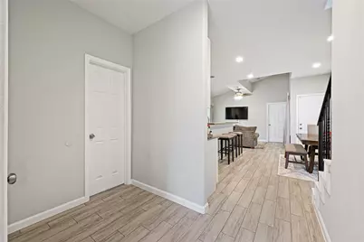 4420 Elmwood Street, Houston, TX 77051 - Photo 5