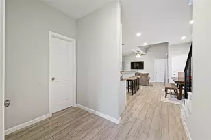 4420 Elmwood Street N, Houston, TX 77051 - Photo 5
