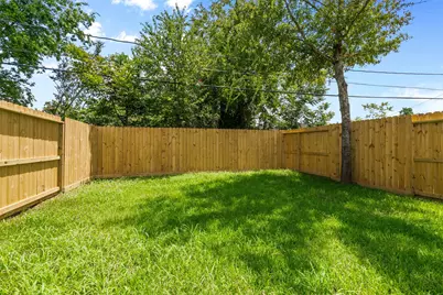 9110 Everglade #A, Houston, TX 77078 - Photo 21