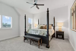 902 Falcon Hollow Ln, Pinehurst, TX 77362 - Photo 35