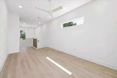 1421 E 36th Street, Houston, TX 77022 - Photo 9