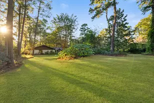 207 Wroxton Dr, Conroe, TX 77304 - Photo 19