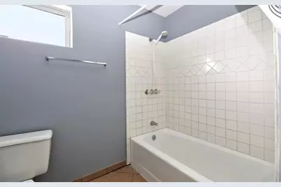 11131 Holly Hill Lane, Houston, TX 77041 - Photo 5