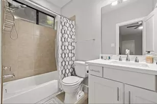 1205 Detering St, Houston, TX 77007 - Photo 19