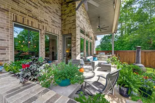 9979 Pebble Glen Dr, Conroe, TX 77304 - Photo 43