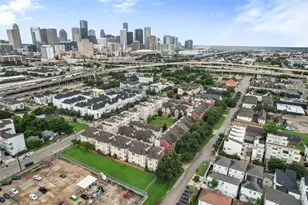 2384 Bastrop St, Houston, TX 77004 - Photo 29