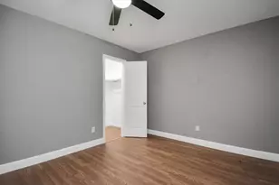 6439 Hidden Arbor Ln, Houston, TX 77088 - Photo 39