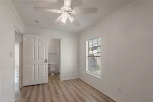 112 Varsity Dr, Huntsville, TX 77340 - Photo 15