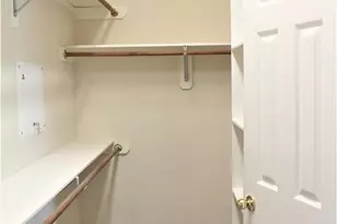 71 N Brooksedge Cir, The Woodlands, TX 77382 - Photo 9