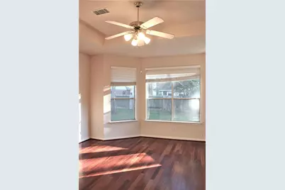71 N Brooksedge Circle, The Woodlands, TX 77382 - Photo 5