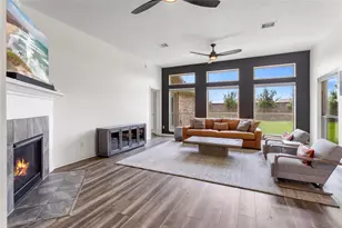 1917 Amado Ln, League City, TX 77573 - Photo 9