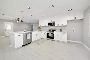 9606 Guest St, Houston, TX 77078 - Photo 19