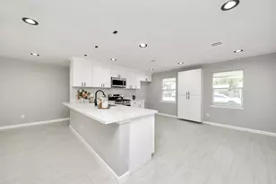 9606 Guest St, Houston, TX 77078 - Photo 17