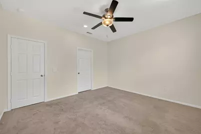 4727 Prairie Chase Drive, Houston, TX 77069 - Photo 19