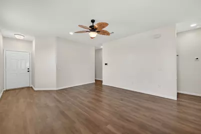 4727 Prairie Chase Drive, Houston, TX 77069 - Photo 3