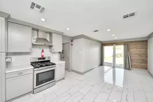 4503 Hollybrook Ln, Houston, TX 77039 - Photo 19