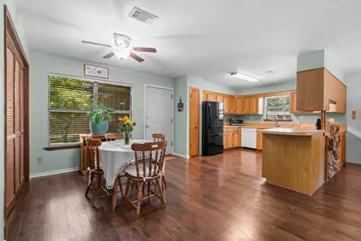 200 Commanche Drive, Onalaska, TX 77360 - Photo 13