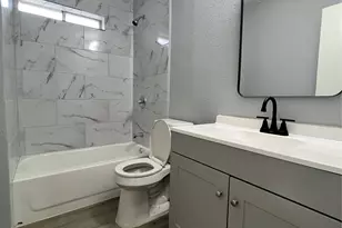 10358 Misty River Dr, Houston, TX 77086 - Photo 21