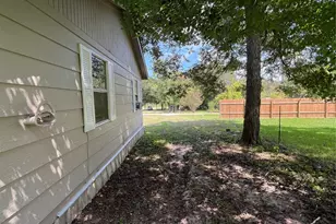 87 Brazil Blvd, Huntsville, TX 77320 - Photo 19