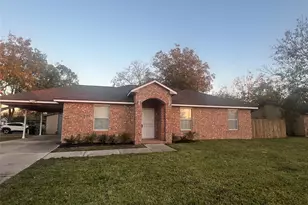 11007 Glenhollow Dr, Houston, TX 77048 - Photo 1