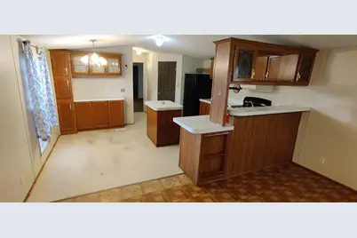 4021 Birch, Wallis, TX 77485 - Photo 5