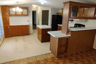 4021 Birch, Wallis, TX 77485 - Photo 5