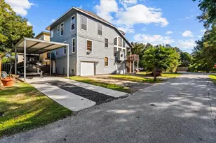 616 E Shore Dr, Kemah, TX 77565 - Photo 3