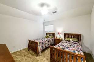 1302 Lake Grayson Dr, Katy, TX 77494 - Photo 29