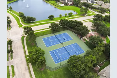 1302 Lake Grayson Drive, Katy, TX 77494 - Photo 45