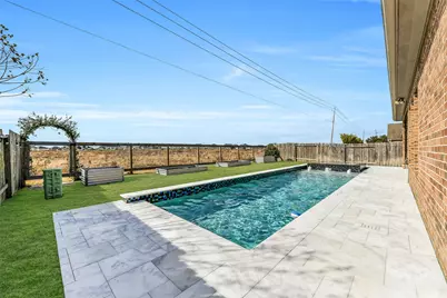 1652 Longwood Glen Lane, Friendswood, TX 77546 - Photo 37