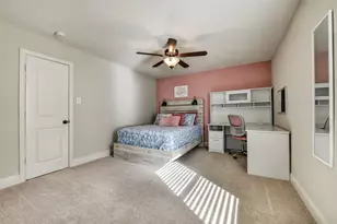 1652 Longwood Glen Ln, Friendswood, TX 77546 - Photo 31