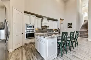 1652 Longwood Glen Ln, Friendswood, TX 77546 - Photo 13