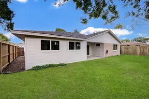 2315 Green Knoll Dr, Houston, TX 77067 - Photo 41