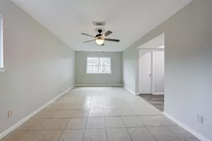 2315 Green Knoll Dr, Houston, TX 77067 - Photo 31