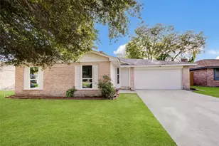 2315 Green Knoll Dr, Houston, TX 77067 - Photo 1