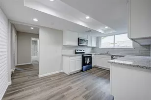 2315 Green Knoll Dr, Houston, TX 77067 - Photo 19