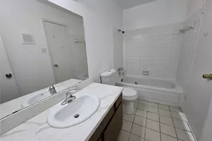 8323 Wilcrest Dr, Houston, TX 77072 - Photo 11