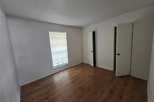 8323 Wilcrest Dr, Houston, TX 77072 - Photo 9