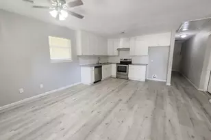 2107 Lamar Dr, Richmond, TX 77469 - Photo 13