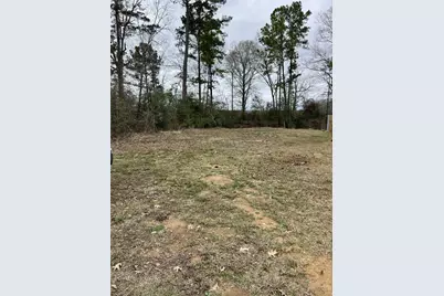 400 Cloverdale, Livingston, TX 77351 - Photo 1