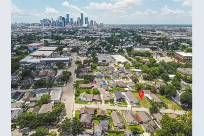 121 N Sidney Street, Houston, TX 77003 - Photo 9