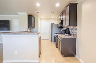 16614 Highland Villa Ln, Humble, TX 77396 - Photo 11