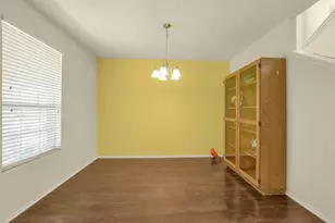 8114 Yaupon View Dr, Cypress, TX 77433 - Photo 5
