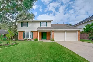 841 Lakeview Dr, Sugar Land, TX 77498 - Photo 1
