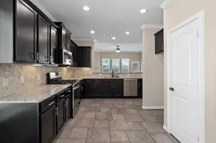 31205 Liberty Knoll Ln, Spring, TX 77386 - Photo 15