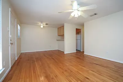 1620 Hawthorne Street #1, Houston, TX 77006 - Photo 1